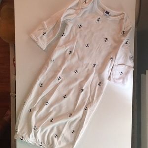 Anchor print sleeping gown with fold over sleeves